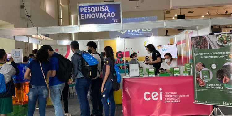 Startups incubadas no CEI UFG participam do 19º Conpeex