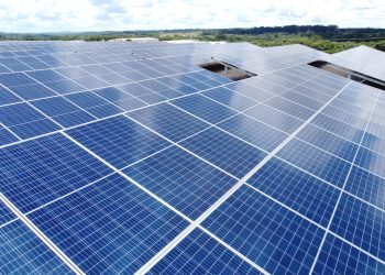 Adiamento da “taxação do sol” é aprovado na Câmara dos Deputados. Empresários goianos comemoram