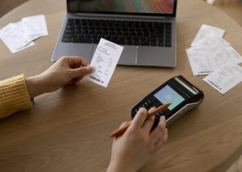 MEI: por que a mudança na emissão de nota fiscal eletrônica irá simplificar a jornada desses profissionais?