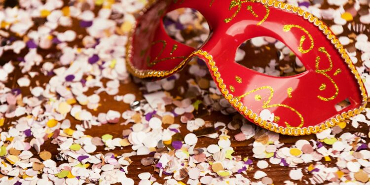 CNC estima que carnaval movimente R$ 8,1 bilhões em todo o país