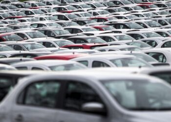 Produção de veículos aumenta 5,4% em 2022, diz Anfavea