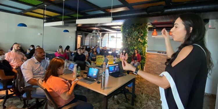 Rizzo Imóveis transforma game em universidade corporativa
