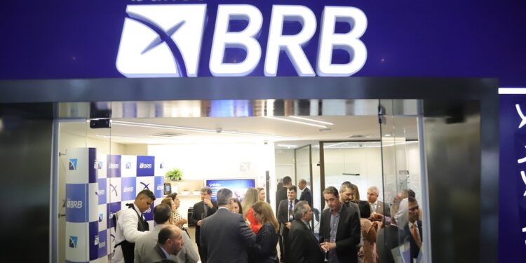 BRB inaugura agência no Fórum Trabalhista de Goiânia (TRT-18)