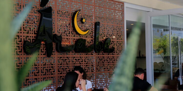 Restaurante Árabe chega ao Metropolitan Mall