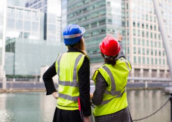 Cresce a participação de mulheres na construção civil