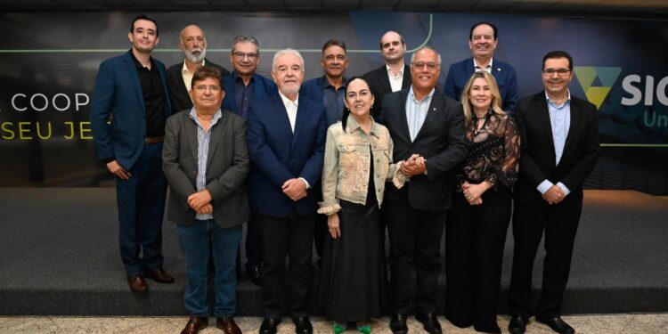 Sicoob UniCentro Br define novo Conselho de Administração