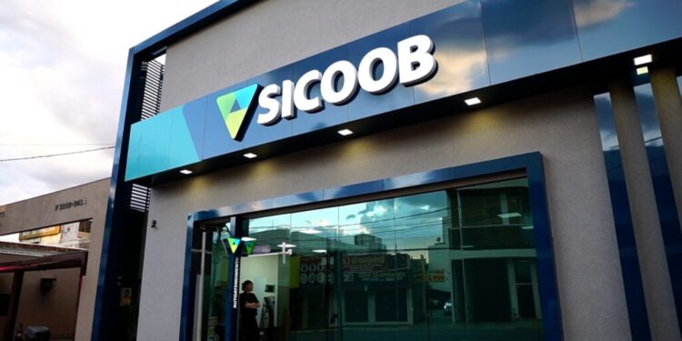 Sicoob UniCentro Norte Brasileiro inaugura agência em Anápolis