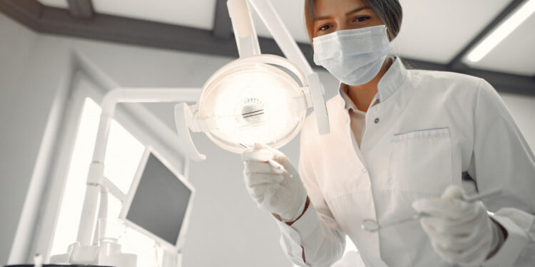 A rentabilidade na área Odontológica: Uma análise do mercado e potencial de crescimento