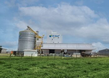 De Heus inaugura fábrica em Itaberaí