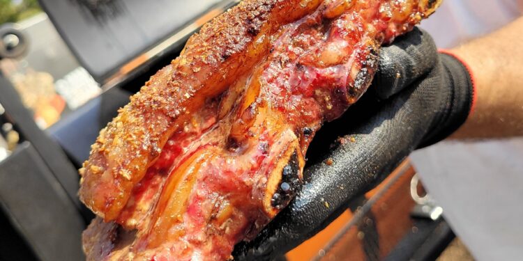 Churrasco ou café? Festivais no Shopping Cerrado oferecem opções para fãs de ambos