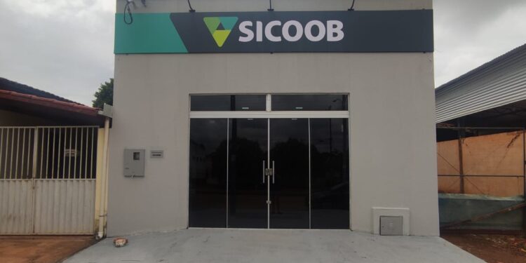 Sicoob UniCentro Norte Brasileiro amplia rede de atendimento em Goiás e Tocantins