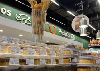 Padaria Bretas da unidade na T-55 agora é Della