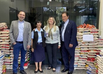 CRCGO entrega mais de 400 kg de alimentos arrecadados durante Dia do Profissional da Contabilidade