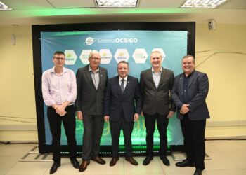 Presidente da Sicredi Cerrado GO celebra contribuição da instituição à OCB-GO