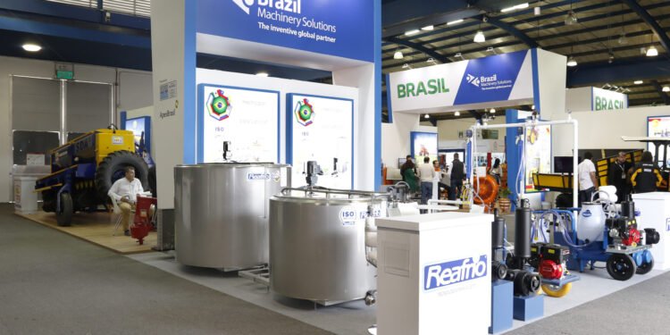 Brasil apresenta máquinas e implementos agrícolas ao mercado colombiano