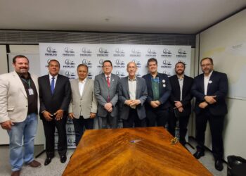 Frente Parlamentar de Logística e Infraestrutura e Mova-se firmam acordo de cooperação