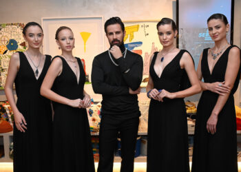 Joias de Pirenópolis ganham destaque em desfile e talk show da Amarê Fashion na CasaCor Goiás