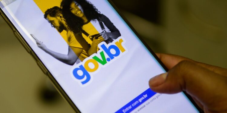 Mudanças no eSocial entram em vigor em junho; CRCGO explica quais são e como adequar-se