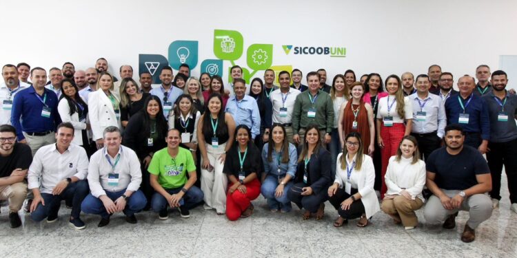 Central Sicoob Uni apresenta resultados e indicadores no Sipag Day