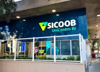 Cooperativas financeiras conquistam espaço deixado pelos bancos tradicionais