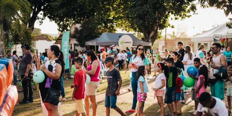 Dia do Cooperativismo reúne 7 mil pessoas em Mineiros e Itumbiara