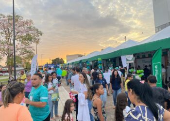 Dia do Cooperativismo em Goianésia reúne 2 mil pessoas