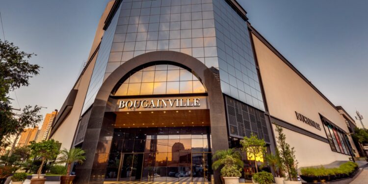 Bougainville comemora seus 33 anos com ação promocional