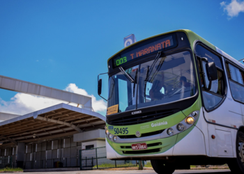 Rápido Araguaia oferece mais de 40 oportunidades para início imediato em Goiânia