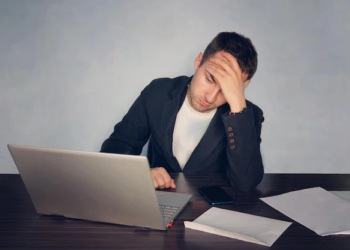 Brasil perde mais de 400 mil empresas no 1º semestre do ano