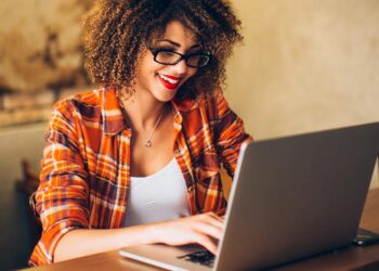 IEL abre quase 2 mil vagas de estágio em Mato Grosso, Goiás, Santa Catarina e outros estados