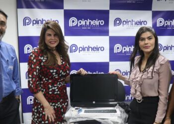 Pinheiro Ferragens faz doação para o Projeto “Trilhando Um Novo Caminho”