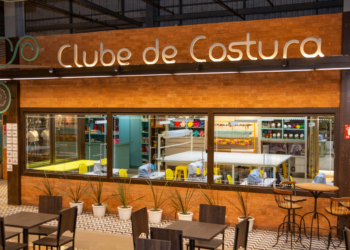 Bordado com pedrarias é destaque de novembro na programação do Clube de Costura
