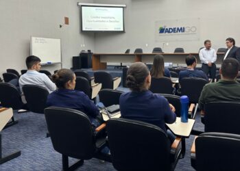 Ademi Qualifica realiza curso sobre crédito imobiliário