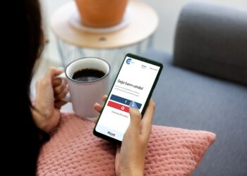 Empresas apostam em uso de aplicativo para oferecer serviços ao cliente