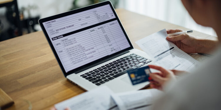 Negativados seguem como a maioria dos pedidos de empréstimos