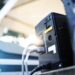 Proteja seus eletrônicos de descargas ou quedas de energia