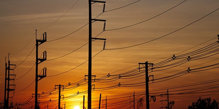 Consumo de energia bate novo recorde em Goiás