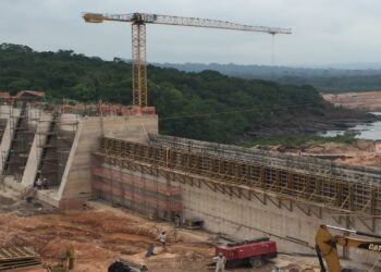 Nova usina hidrelétrica entra em operação comercial em Goiás