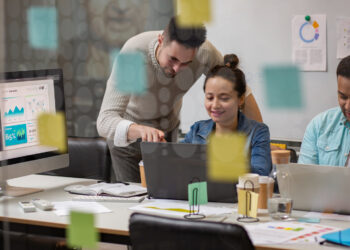 Número de vagas para freelancer cresceu 14% em 2023, segundo BNE