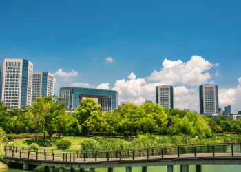 BNDES capta R$ 8,5 bilhões com Banco do BRICS para financiar agenda do clima e infraestrutura sustentável