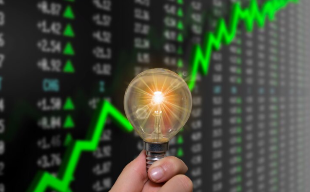 Pequenas e médias empresas poderão migrar para o mercado livre de Energia a partir de janeiro