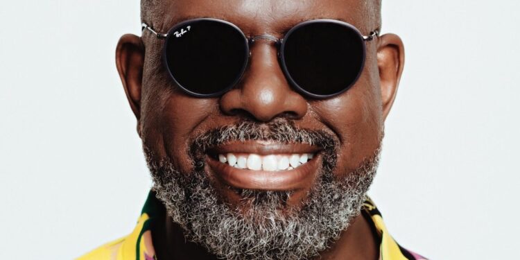 2ª edição do Sesc+Samba terá shows gratuitos de Péricles e grupo Clareou