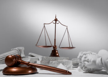 Varejo e agro devem liderar recuperações judiciais em 2024, avaliam especialistas