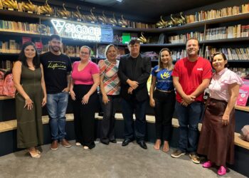 7 mil itens escolares são entregues a instituições sociais por meio da campanha Cooperativa Solidária