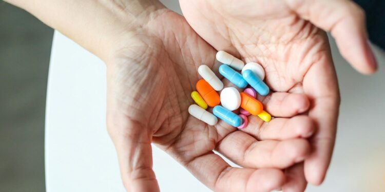 Medicamentos genéricos economizam R$ 281 bilhões para brasileiros