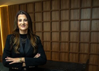 Enfermeira goiana cria a primeira clínica de massagem estética sem hora marcada do Brasil e lança rede de franquias