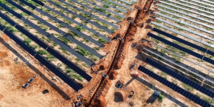 Yellot passa a oferecer serviço de EPC para grandes usinas fotovoltaicas