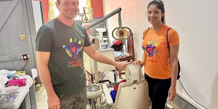 Casal de dentistas de Cuiabá participa de Caravana Odontológica em Madagascar