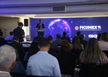 Acieg lança capacitações sobre comércio exterior para empresários