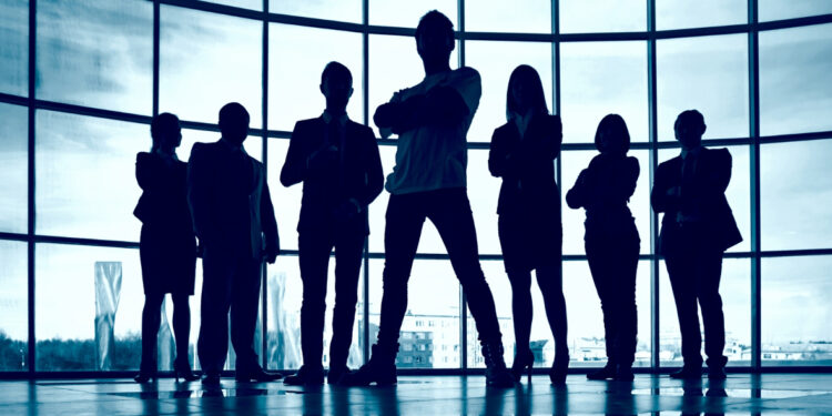 Maior feira de profissões do DF reúne embaixadas, universidades, empresas de intercâmbio e personalidades